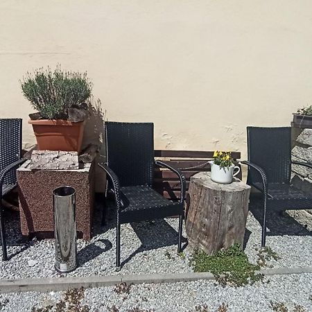 Apartmany Ziakova - Ubytovani Nove Hrady 111 Eksteriør bilde