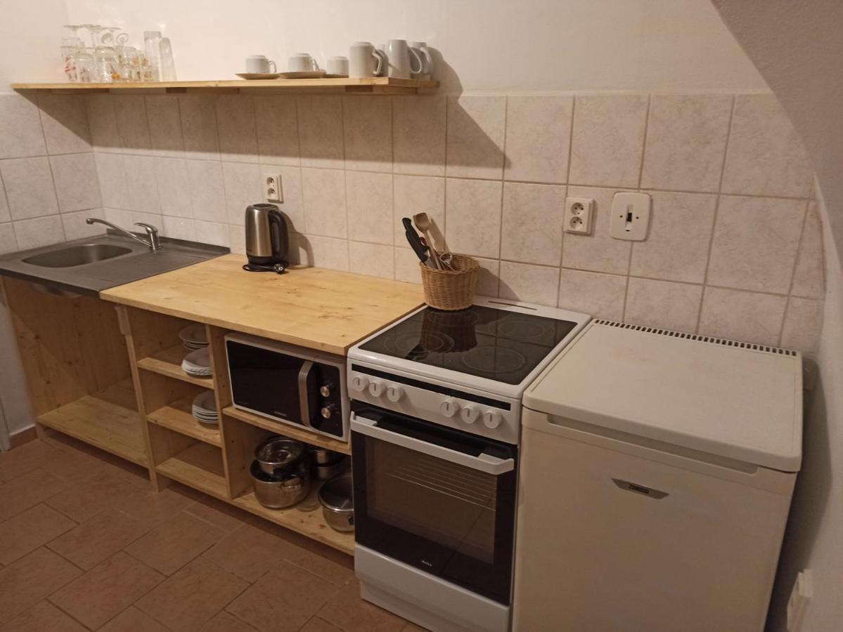 Apartmany Ziakova - Ubytovani Nove Hrady 111 Eksteriør bilde
