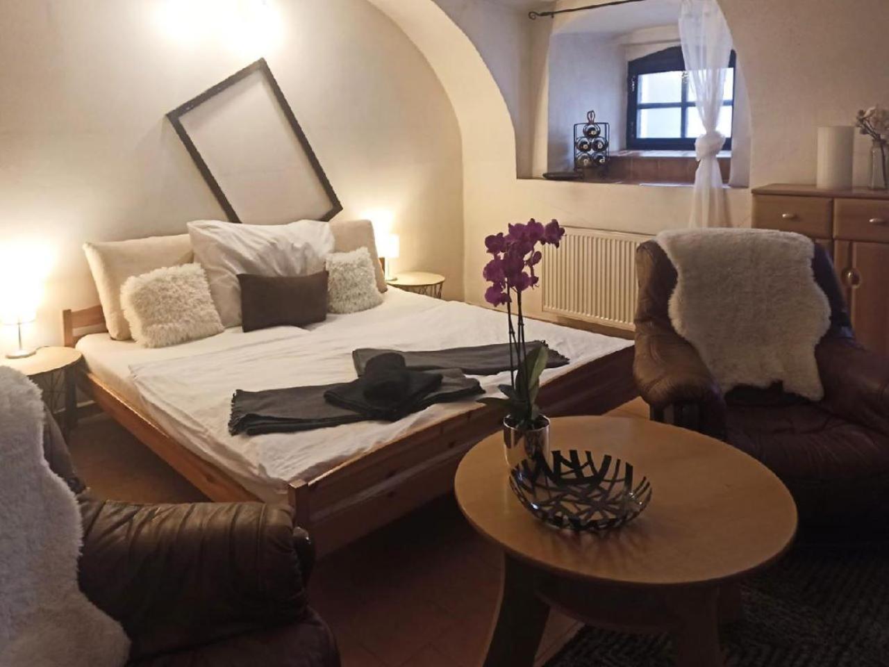 Apartmany Ziakova - Ubytovani Nove Hrady 111 Eksteriør bilde